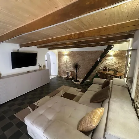 Couette-café Sampa House